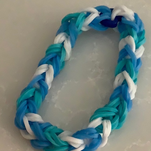 Aqua blue bracelet - Picture 2 of 3